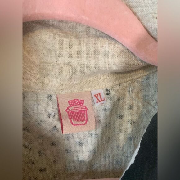 Cupcake Abstract Cream Lotus Print Single Button Shirt Sz XL - Picture 3 of 7